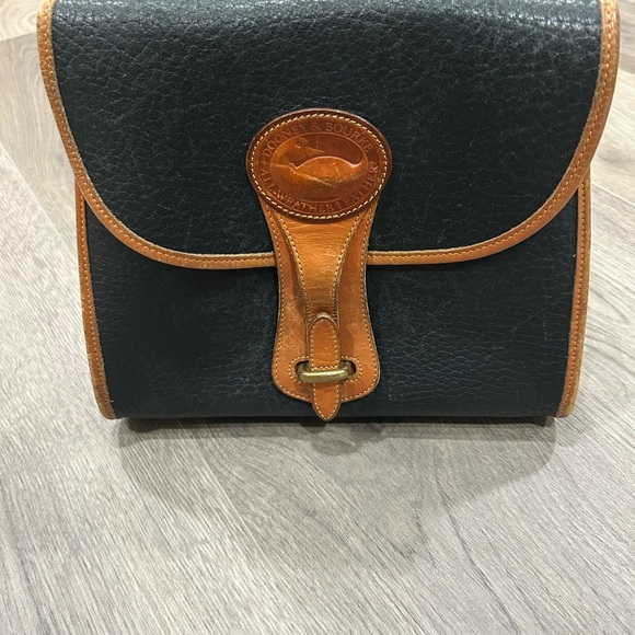 Dooney & Bourke Handbags - Dooney & Bourke Black and Tan Leather Crossbody Bag